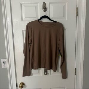 Tek Gear Women's Taupe Long Sleeve Top